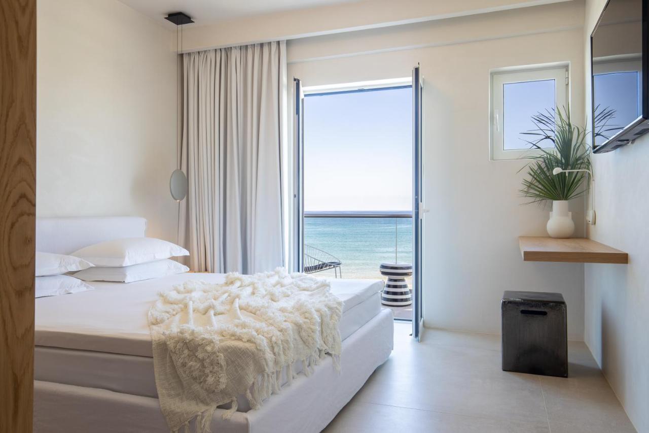Akrogiali Beach Hotel Apartments Малиа Экстерьер фото