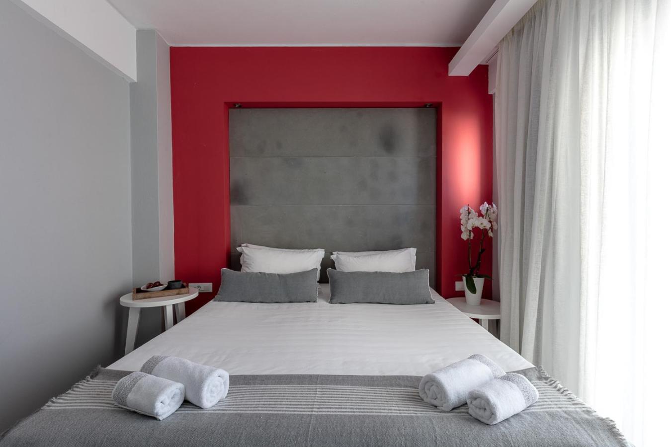 Akrogiali Beach Hotel Apartments Малиа Экстерьер фото