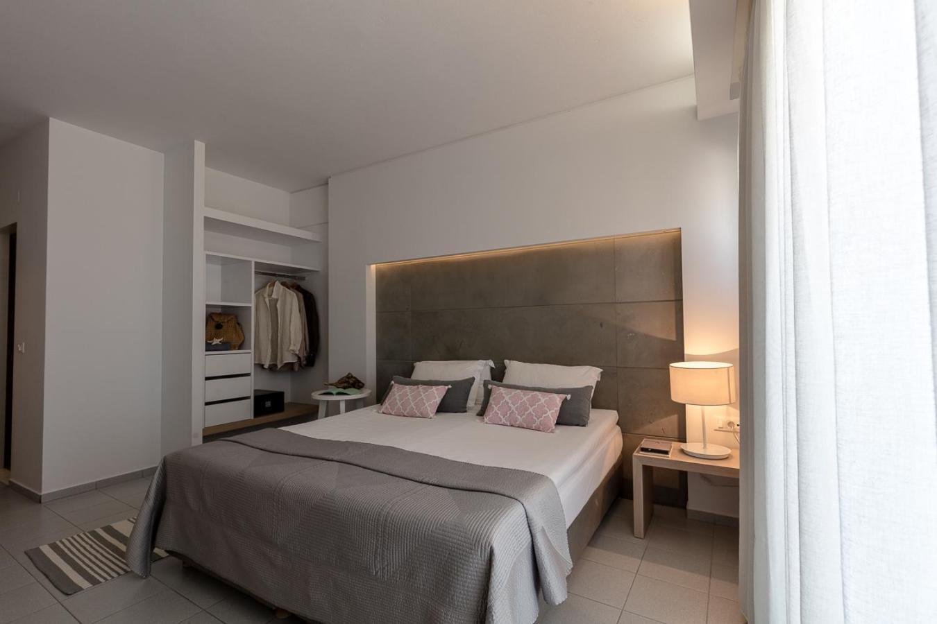 Akrogiali Beach Hotel Apartments Малиа Экстерьер фото